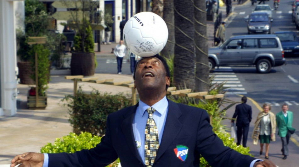 Pel&eacute;, la primera leyenda del f&uacute;tbol
