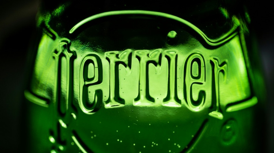 Perrier: la vente de la c&eacute;l&egrave;bre eau gazeuse reste autoris&eacute;e par la justice