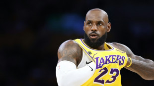 James stark: Lakers siegen ohne Doncic zum Playoff-Auftakt