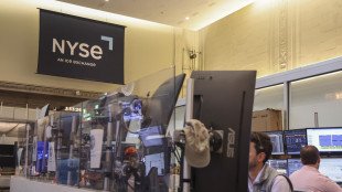 Wall Street apre positiva, Dj a +0,27% e Nasdaq a +0,24%