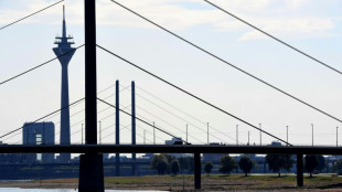 CDU-Amtsinhaber Keller gewinnt Stichwahl um Oberbürgermeisterposten in Düsseldorf