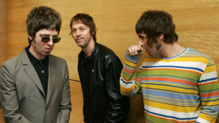 Frenes&iacute; y sitios colapsados al iniciar la venta de entradas para la gira de Oasis