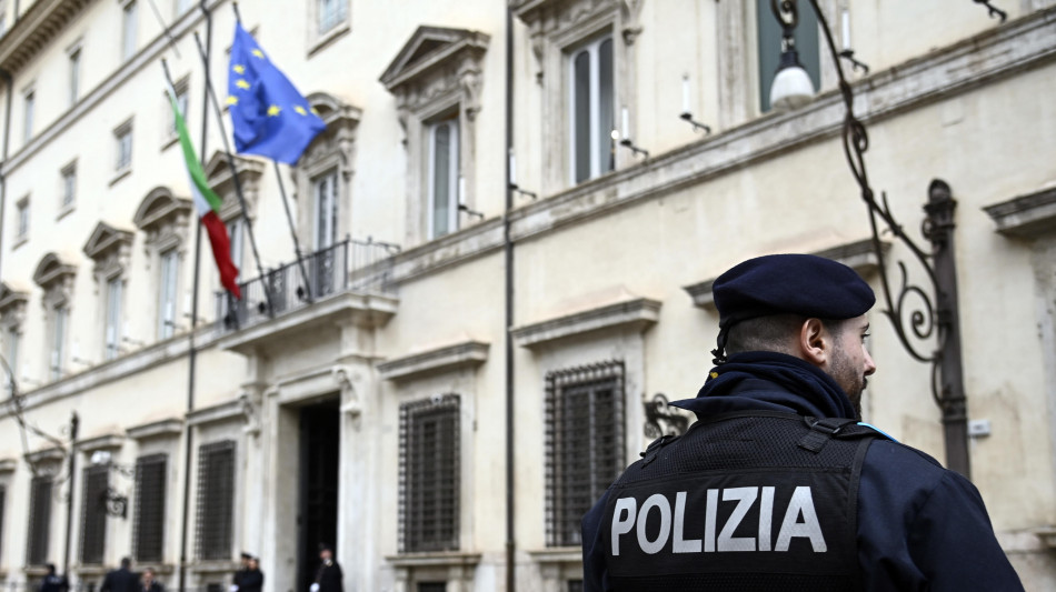 Roma chieder&agrave; hub per i migranti in Africa 'modello Albania'