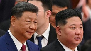 Xi Jinping arrive en Cor&eacute;e du Nord, loue l'amiti&eacute; "invincible" de P&eacute;kin et Pyongyang