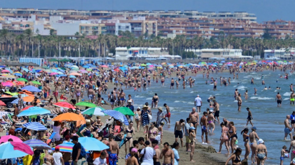 Espa&ntilde;a recibi&oacute; este verano una cifra r&eacute;cord de 21,8 millones de turistas