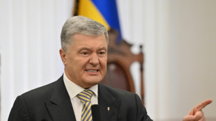 Ucrania proh&iacute;be al expresidente Poroshenko viajar al extranjero