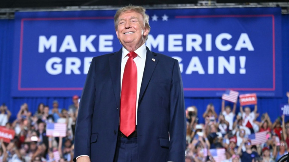 'Trumpapalooza' p&otilde;e &agrave; prova aposta republicana nas elei&ccedil;&otilde;es de meio de mandato