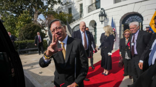 Principal cartel colombiano suspende conversaciones de paz tras pacto entre Trump y Petro