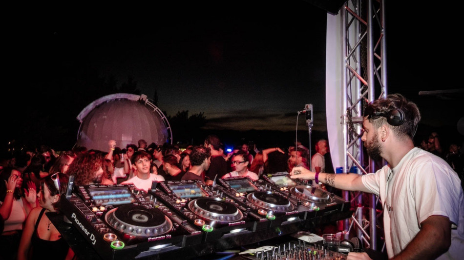 La Spezia, dj set di musica elettronica tra i telescopi spaziali