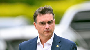 Bolsonaro escolhe o filho Flávio para disputar eleições de 2026