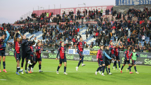 Cagliari-Roma: lite Folorunsho-Hermoso, volano gesti e insulti