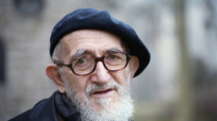 El difunto abate Pierre, fundador de Ema&uacute;s, acusado de agresi&oacute;n sexual
