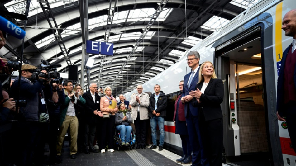 Neuer ICE-Zug mit stufenlosem Einstieg vorgestellt