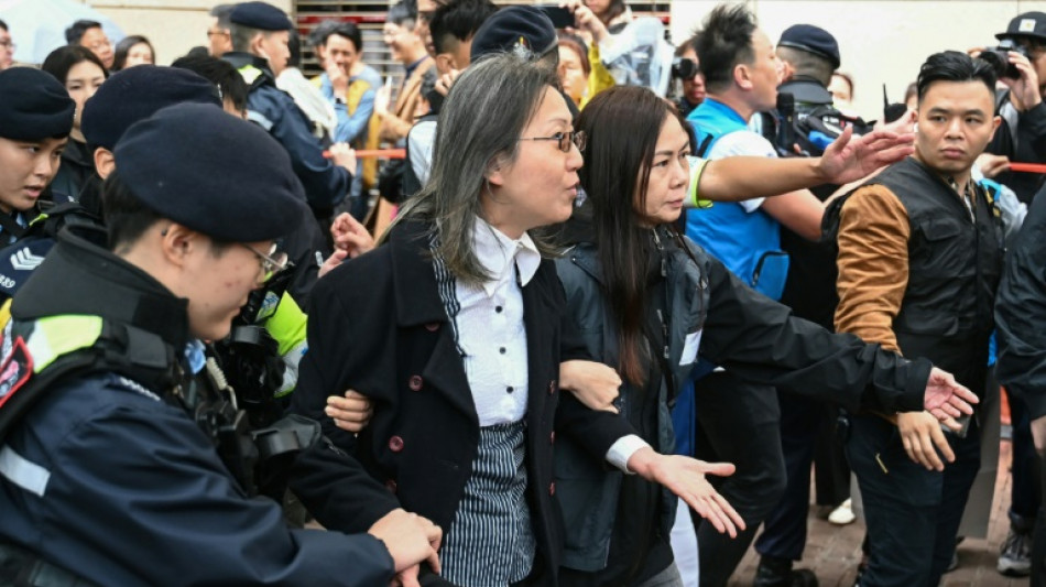 Prison ferme pour 45 militants prod&eacute;mocratie de Hong Kong condamn&eacute;s pour "subversion"