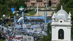 Argentinien: Tausende bei erstem gro&szlig;en Protest gegen Mileis Arbeitsmarktreform