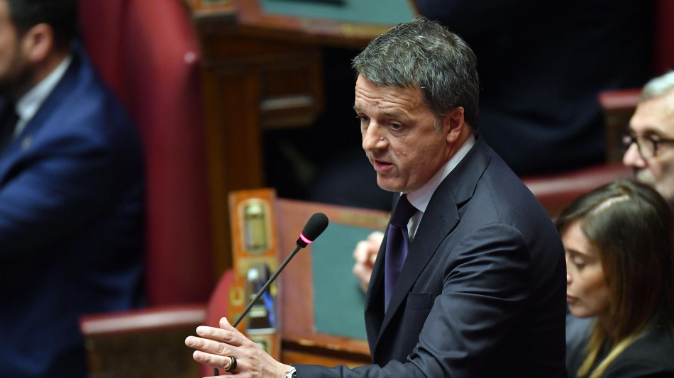 Renzi, difendere il Papa &egrave; un dovere, dove sono Tajani e Salvini?