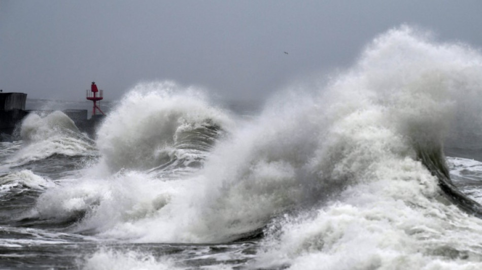 Vents jusqu'&agrave; 150 km/h et risque de submersion: la temp&ecirc;te Ciaran va frapper la France