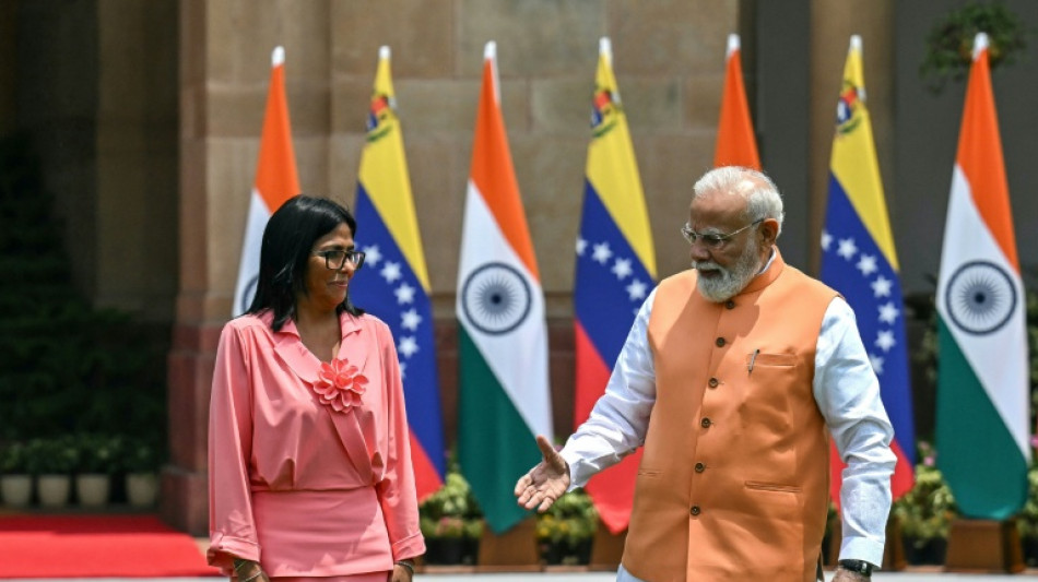 L'Inde re&ccedil;oit la pr&eacute;sidente v&eacute;n&eacute;zu&eacute;lienne par int&eacute;rim pour parler p&eacute;trole 
