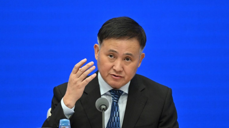 China recorta los intereses y las tasas de reserva de los bancos para estimular la econom&iacute;a
