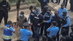 Justicia de EEUU condena a expolic&iacute;a hondure&ntilde;o, coacusado con expresidente, a 15 a&ntilde;os de c&aacute;rcel