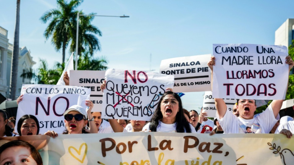 'Fed up': Thousands march against Sinaloa Cartel violence