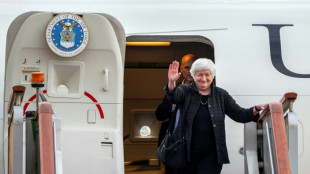 Yellen dice en Pek&iacute;n que disociar las econom&iacute;as de EEUU y China es "imposible"