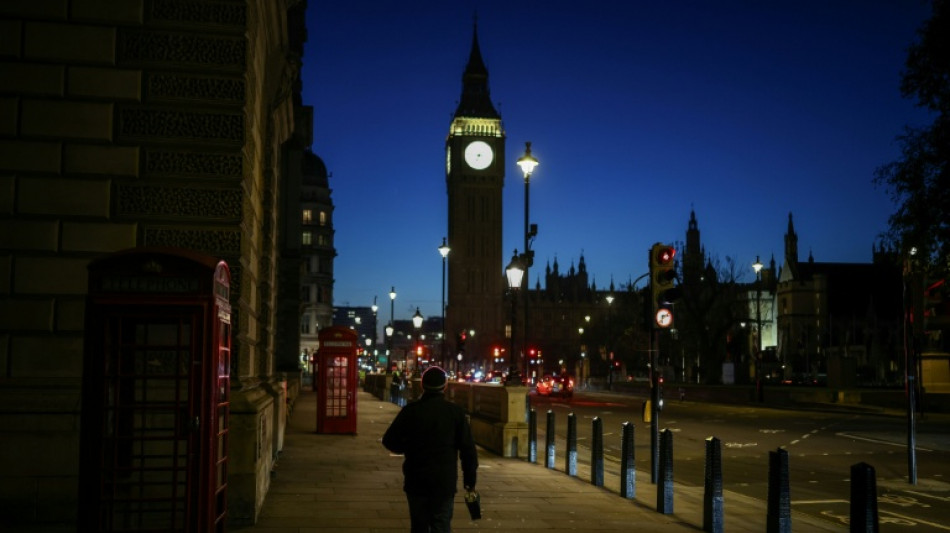 La inmigración neta cae casi un 69% interanual en Reino Unido