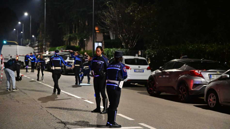 Dodicenne travolto da un furgone a Milano, &egrave; gravissimo