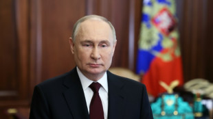 Putin pede aos russos que votem em um per&iacute;odo dif&iacute;cil para o pa&iacute;s