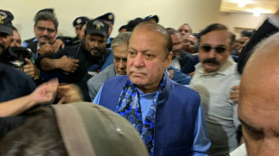 La justicia paquistan&iacute; confirma la libertad bajo fianza del ex primer ministro Nawaz Sharif