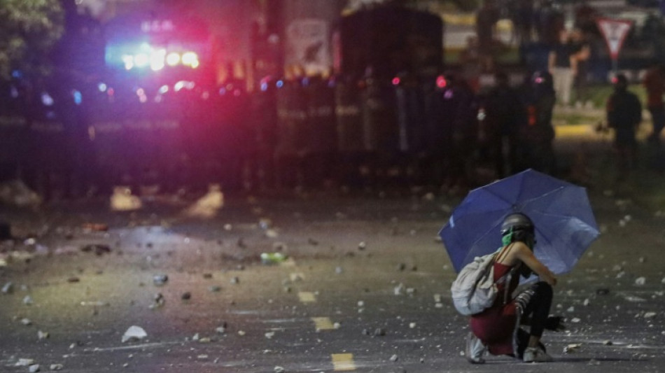 M&aacute;s de un millar de detenidos dejan protestas en Panam&aacute; contra minera canadiense