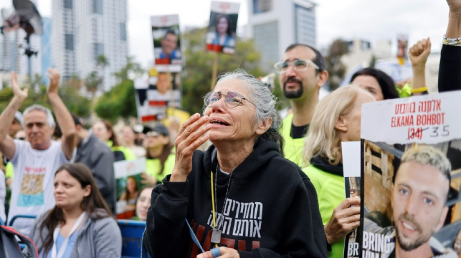 L&aacute;grimas y gritos de alegr&iacute;a en Tel Aviv tras la liberaci&oacute;n de cuatro rehenes