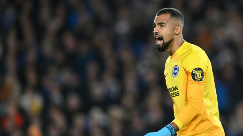 Chelsea chega a acordo com Brighton para contratar goleiro Robert S&aacute;nchez