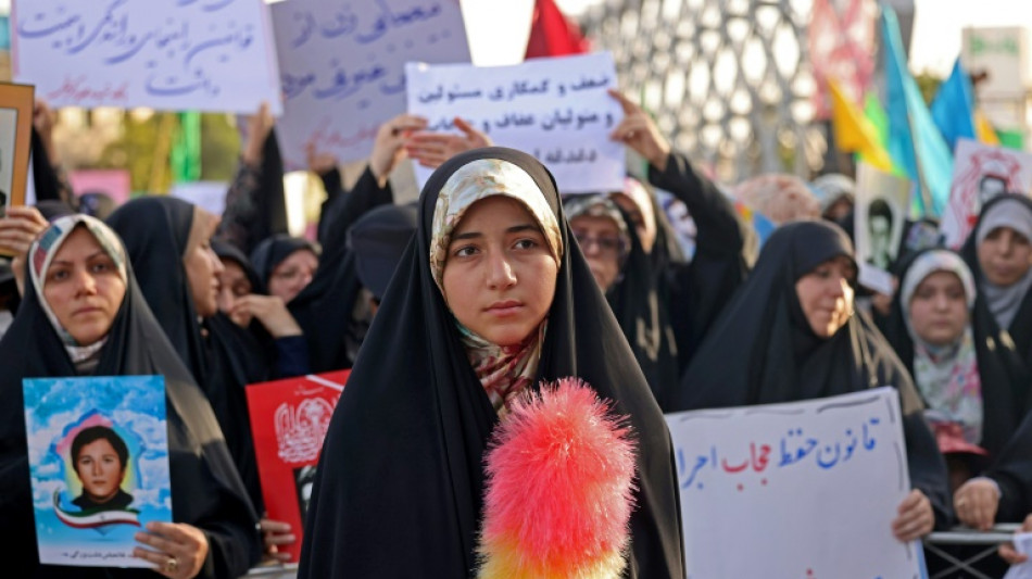 Ir&aacute;n endurece las sanciones contra las mujeres que se niegan a usar velo