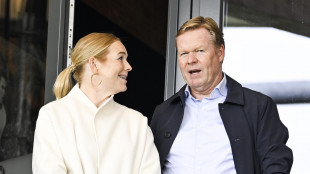 Calcio: lutto per Koeman, addio alla moglie Bartina