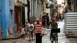 Após apagão, Cuba inicia restauração gradual do serviço elétrico