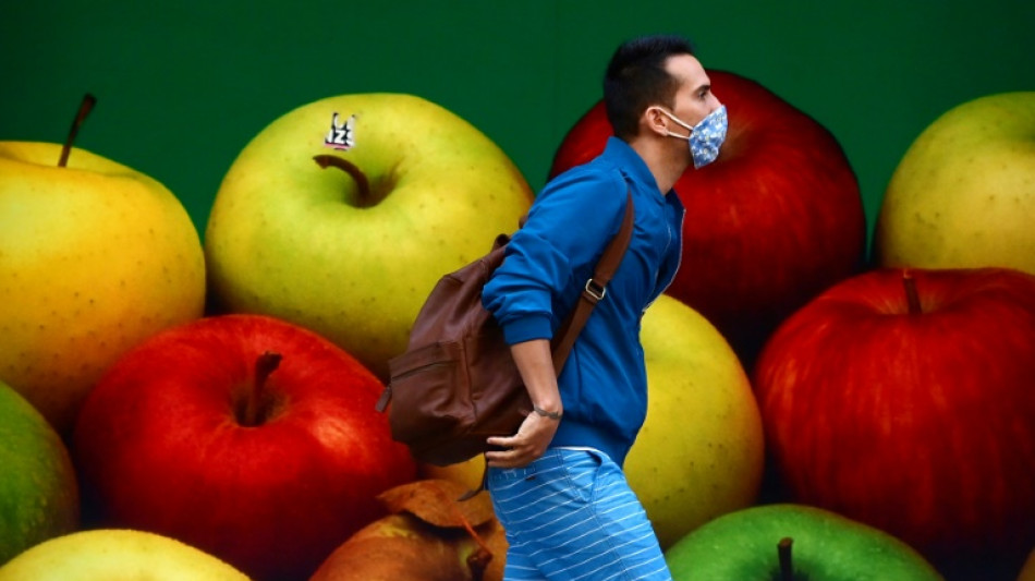 Un proyecto de ley en Espa&ntilde;a prev&eacute; multas a los supermercados que desechen alimentos