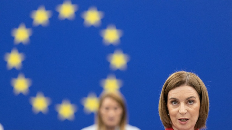 Moldovan voters face crossroads between Russia and EU