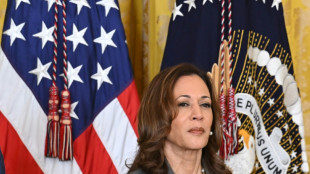 Harris va a frontera con M&eacute;xico para sumar puntos en migraci&oacute;n