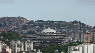 EEUU sanciona a jefes de seguridad y ministros de Maduro, que los condecorar&aacute;