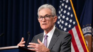 Fed hace fuerte recorte de tasas semanas antes de elecci&oacute;n en EEUU