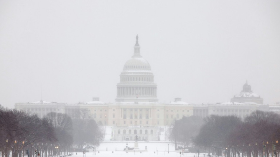 Major winter storm pounds US from south to northeast