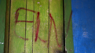 Guerrilha do ELN congela di&aacute;logos de paz com governo da Col&ocirc;mbia