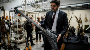 Un instrumento del bajista de The Who, subastado en Francia en 17.000 d&oacute;lares