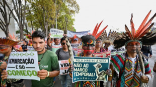 Corte suprema de Brasil cierra jornada con victoria parcial a favor de ind&iacute;genas