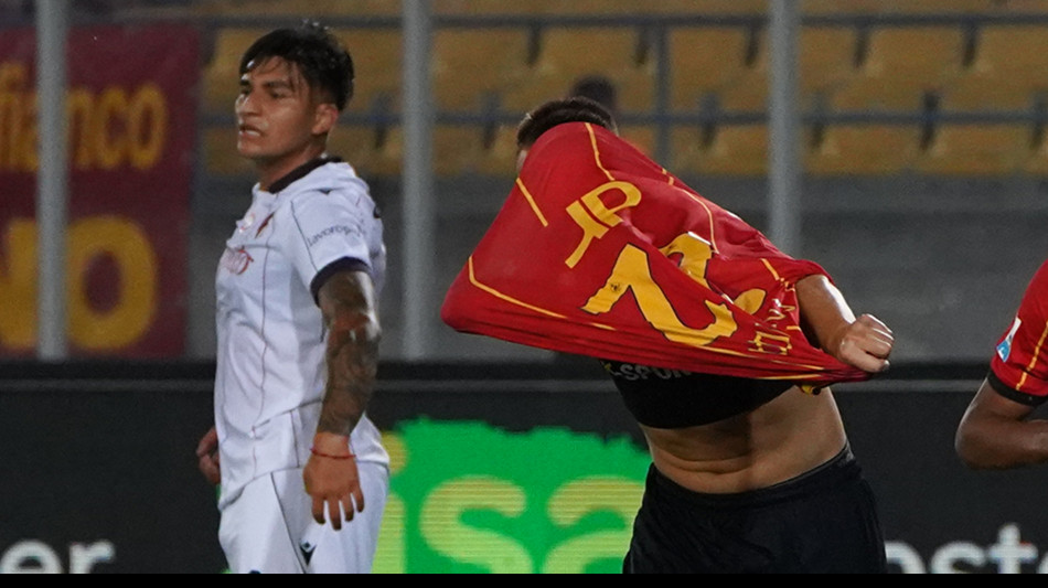 Serie A: Lecce-Bologna 2-2