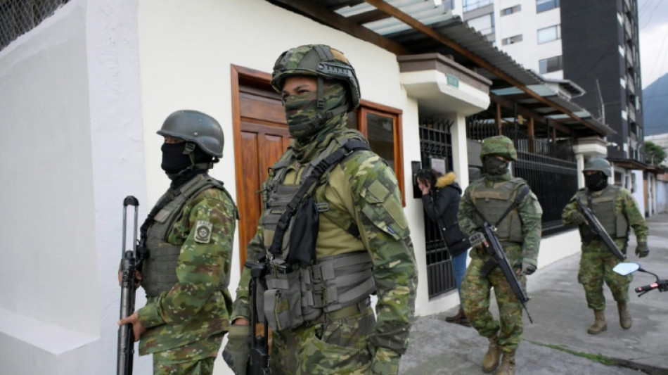 Ecuador expels Cuba envoy, rest of mission