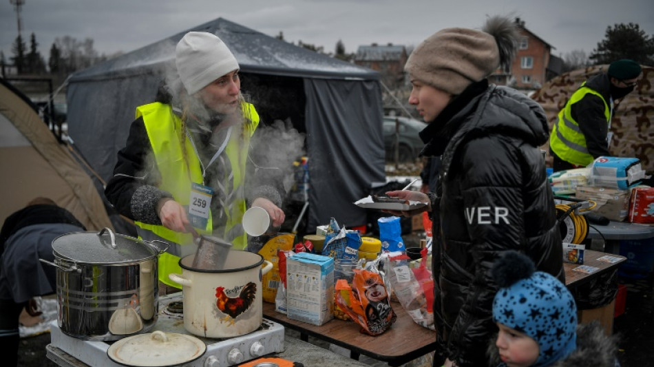 Volunteers drop everything, cross borders, to help Ukraine refugees