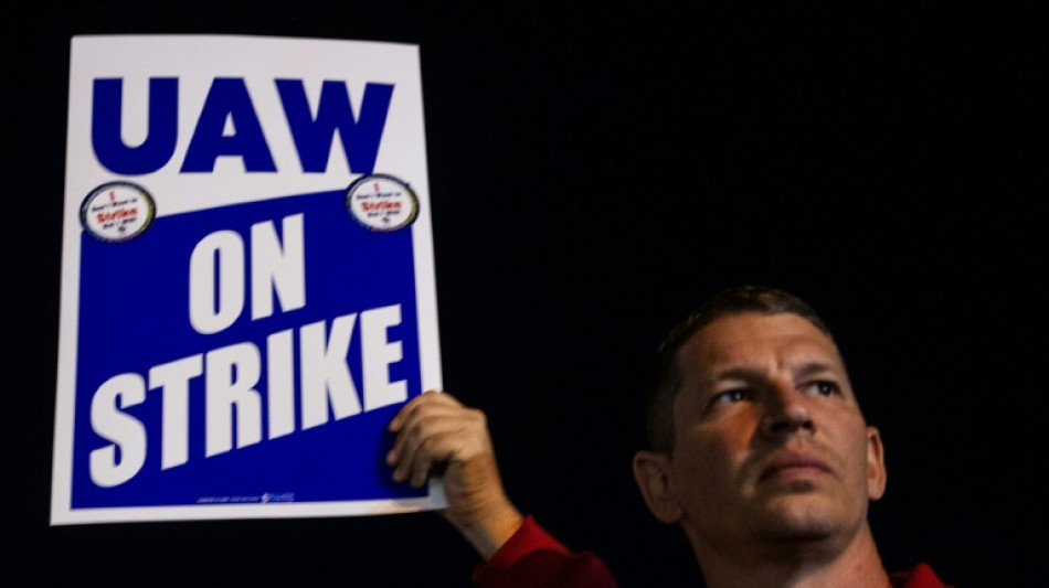 D&eacute;but d'une gr&egrave;ve in&eacute;dite aux Etats-Unis chez le "Big 3" de l'automobile