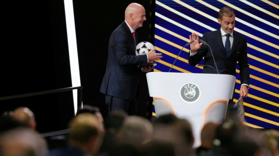 La UEFA y la Concacaf no perdonan a Infantino pese a la retirada de su plan